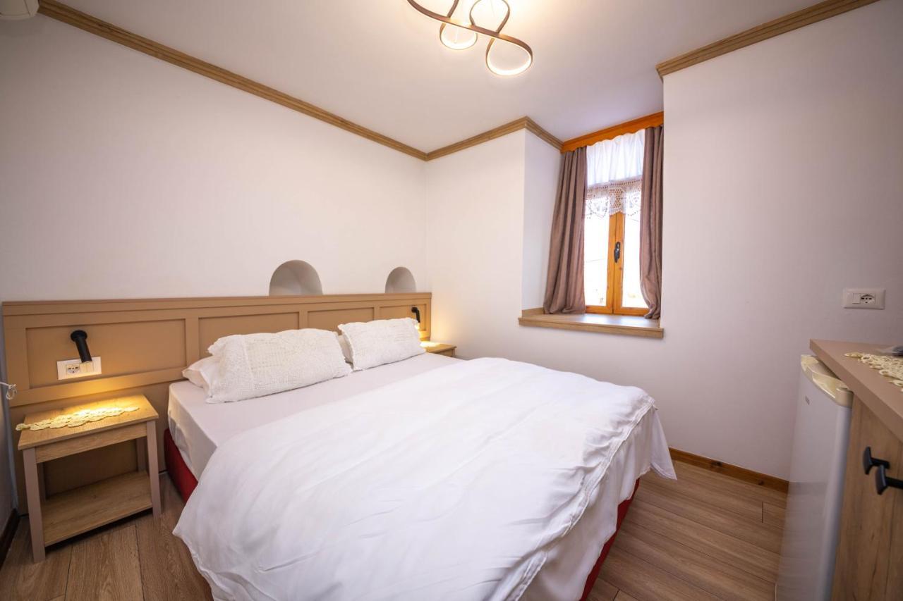 Bed And Breakfast Kotoni Gjirokastër Dış mekan fotoğraf