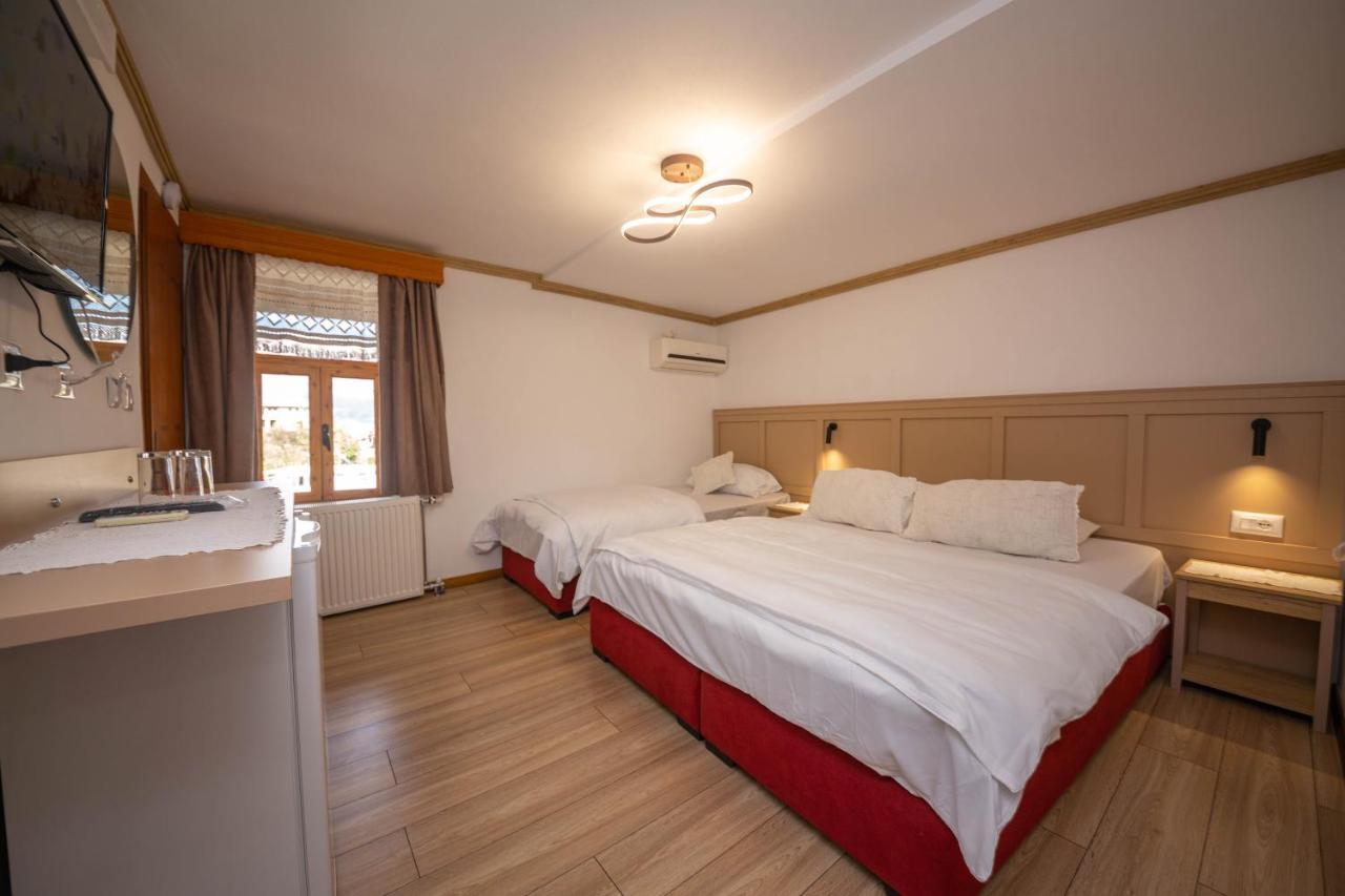 Bed And Breakfast Kotoni Gjirokastër Dış mekan fotoğraf