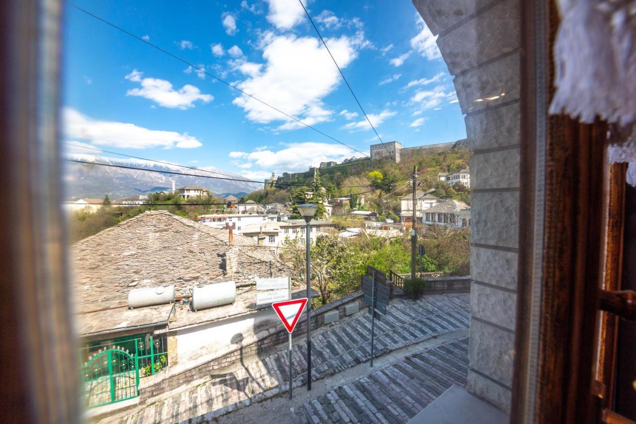 Bed And Breakfast Kotoni Gjirokastër Dış mekan fotoğraf