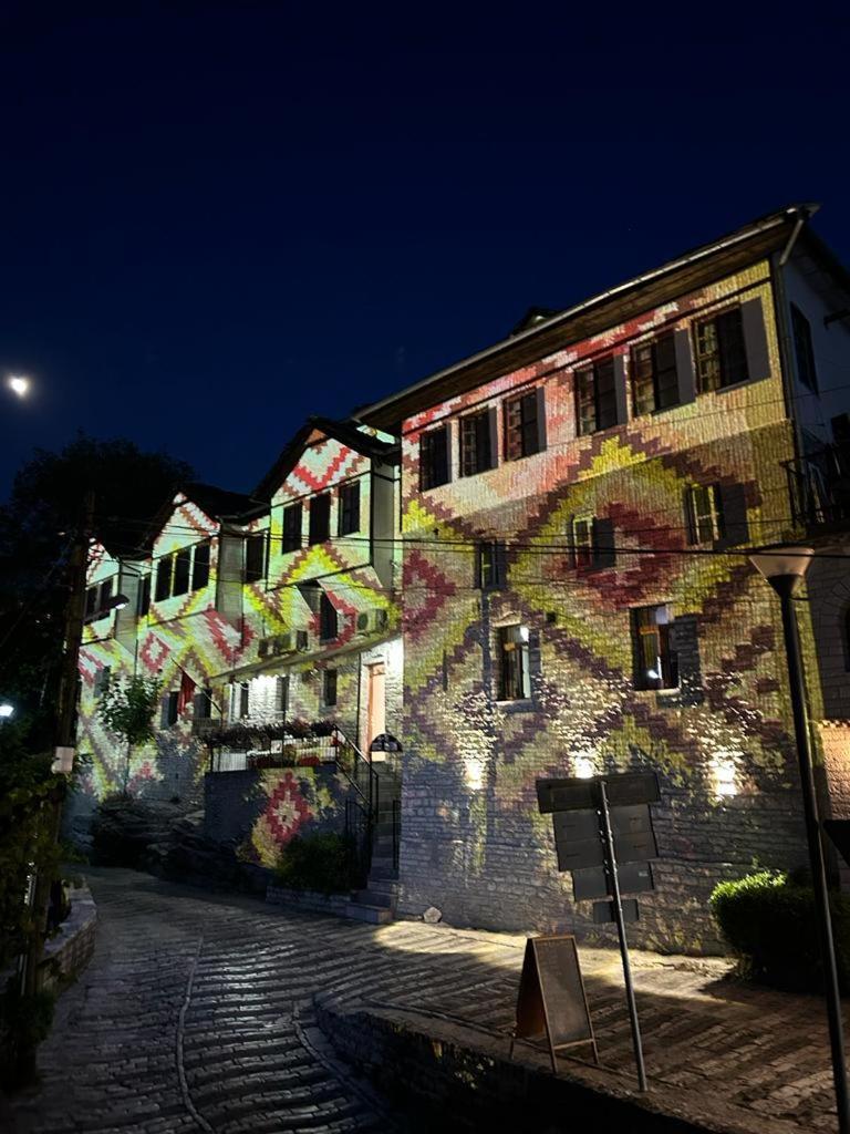 Bed And Breakfast Kotoni Gjirokastër Dış mekan fotoğraf