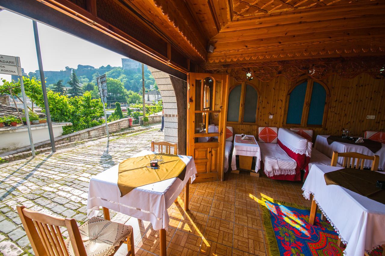 Bed And Breakfast Kotoni Gjirokastër Dış mekan fotoğraf